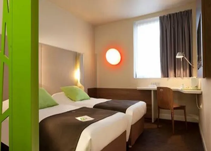 Hotel Campanile Centrum 3*