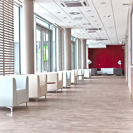 מלון Campanile Centrum