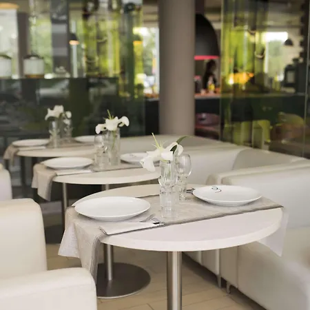 מלון Campanile Centrum