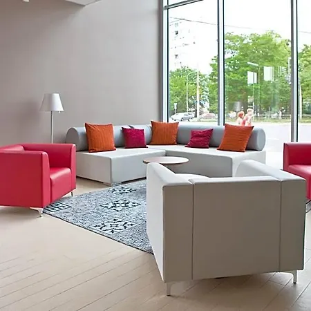 Campanile Centrum Отель 3*