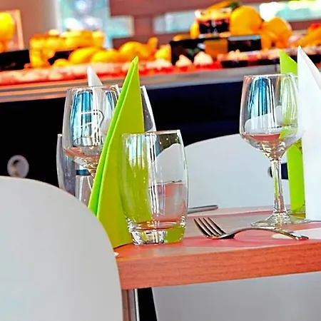 Campanile Centrum 3* Вроцлав