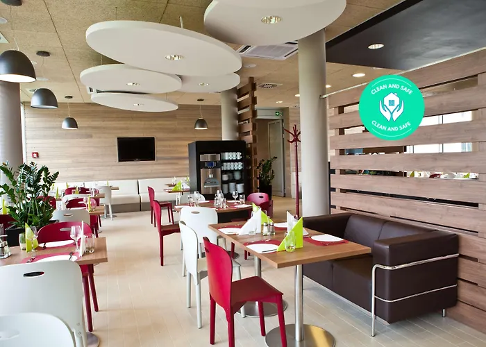 Campanile Centrum 호텔 3*